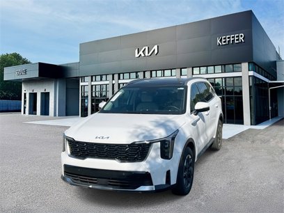 Used 2025 Kia Sorento S w/ Panoramic Sunroof Package
