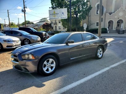 Used 2014 Dodge Charger SE