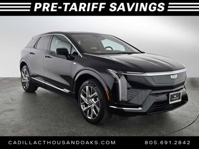 Used 2025 Cadillac Optiq Luxury 1
