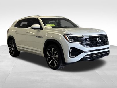 Used 2025 Volkswagen Atlas Cross Sport SEL Premium R-Line