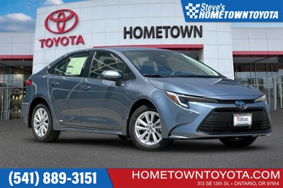 New 2025 Toyota Corolla LE w/ LE Premium Package