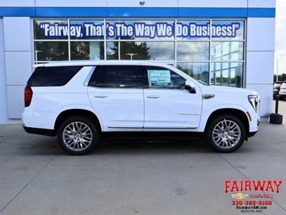 New 2025 GMC Yukon Elevation w/ LPO, Elevation Black Package