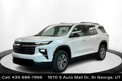 New 2025 Chevrolet Traverse LT w/ Driver Confidence Package
