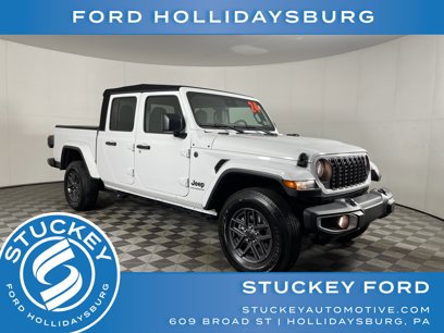 Used 2024 Jeep Gladiator Sport