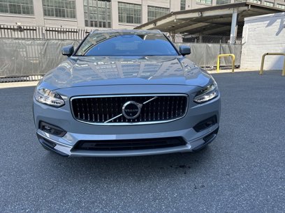 Certified 2025 Volvo V90 B6 Cross Country Ultra