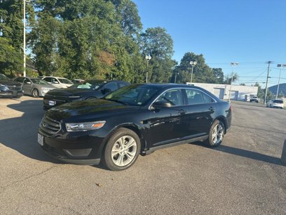 Used 2017 Ford Taurus SE