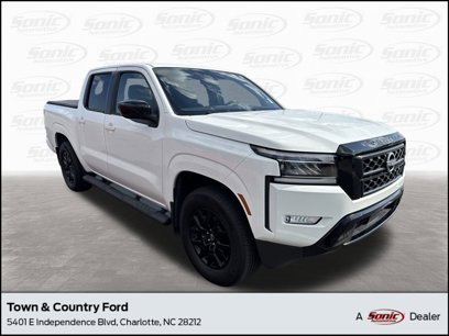 Used 2023 Nissan Frontier SV w/ Midnight Edition Package