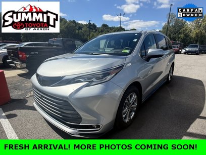 Used 2022 Toyota Sienna Platinum