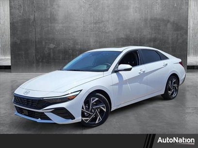 New 2025 Hyundai Elantra Limited