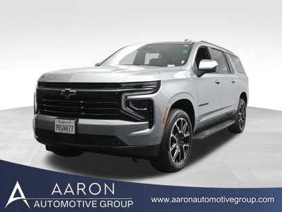 Used 2025 Chevrolet Suburban RST