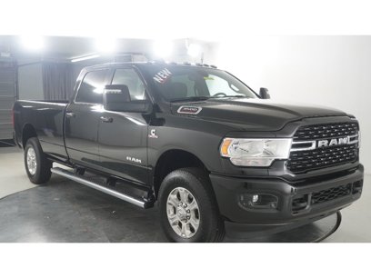 New 2024 RAM 3500 Big Horn w/ Sport Appearance Package