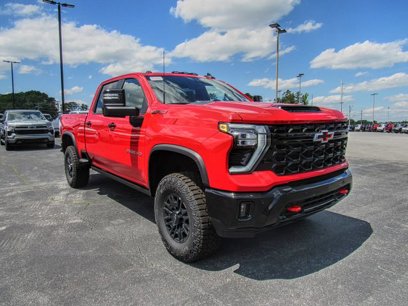 New 2025 Chevrolet Silverado 2500 ZR2 w/ Technology Package