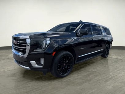 Used 2022 GMC Yukon XL SLT w/ SLT Premium Package