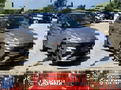 Certified 2025 Hyundai Elantra Sport