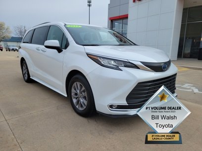Used 2023 Toyota Sienna XLE