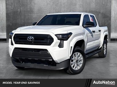 New 2024 Toyota Tacoma SR