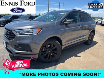 Used 2023 Ford Edge SE w/ Black Appearance Package