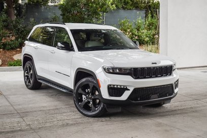 Used 2023 Jeep Grand Cherokee Limited w/ Luxury Tech Group II