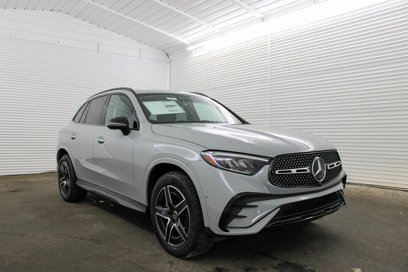 New 2025 Mercedes-Benz GLC 300