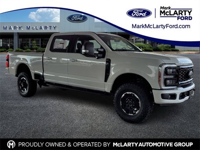 New 2025 Ford F350 XLT w/ Black Appearance Package