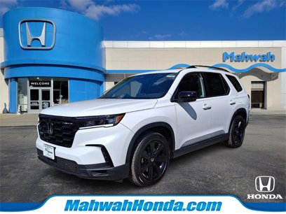 New 2025 Honda Pilot Black Edition