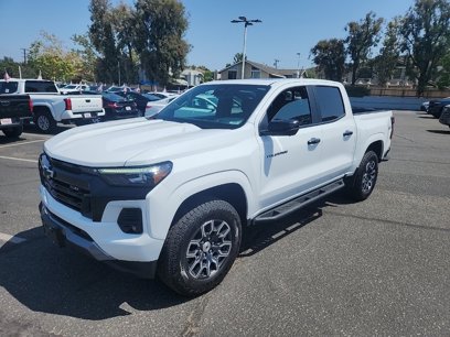 Used 2024 Chevrolet Colorado Z71 w/ Z71 Convenience Package 2
