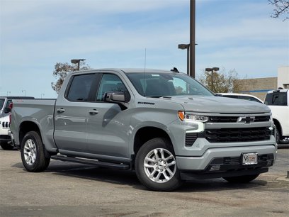 New 2025 Chevrolet Silverado 1500 RST w/ LPO, Dark Essentials Package