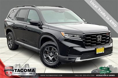 Used 2025 Honda Pilot TrailSport