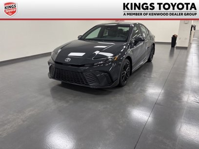 New 2025 Toyota Camry SE