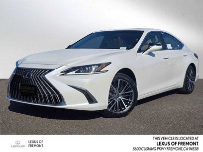 New 2025 Lexus ES 350 w/ Premium Package