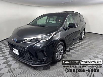 Used 2022 Toyota Sienna XSE