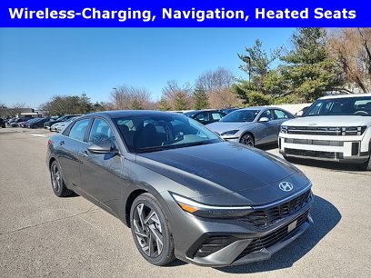 New 2025 Hyundai Elantra SEL