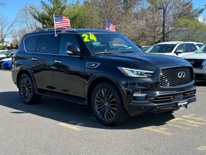 Used 2024 INFINITI QX80 Sensory