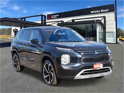 New 2025 Mitsubishi Outlander SE