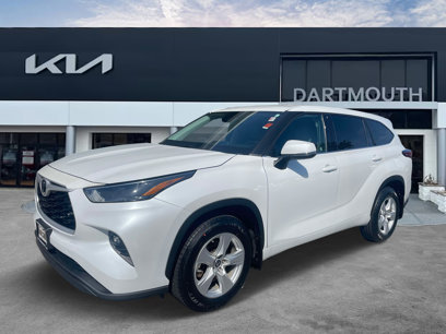 Used 2022 Toyota Highlander LE