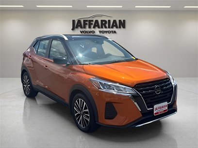 Used 2021 Nissan Kicks SV