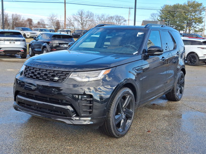 New 2025 Land Rover Discovery Dynamic SE