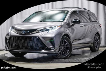 Used 2022 Toyota Sienna XSE