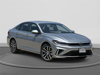 New 2025 Volkswagen Jetta SE