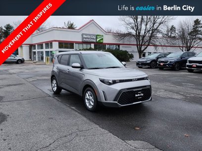 New 2025 Kia Soul LX
