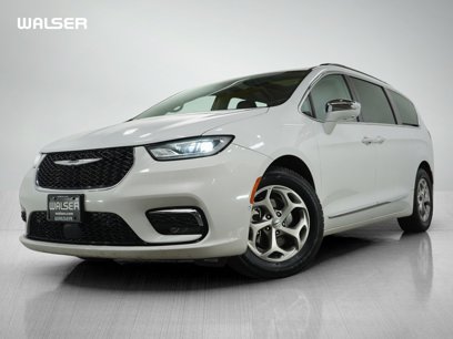 Used 2022 Chrysler Pacifica Limited