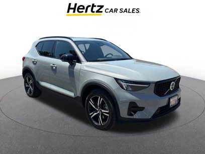 Used 2024 Volvo XC40 B5 Core