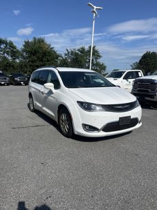 Certified 2020 Chrysler Pacifica Touring-L w/ Advanced Safetytec Group