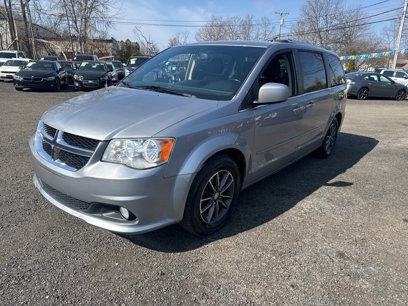Used 2017 Dodge Grand Caravan SXT