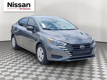 New 2025 Nissan Versa S w/ Trunk Package