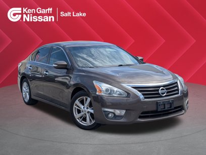 Used 2015 Nissan Altima 2.5 SL w/ Technology Package