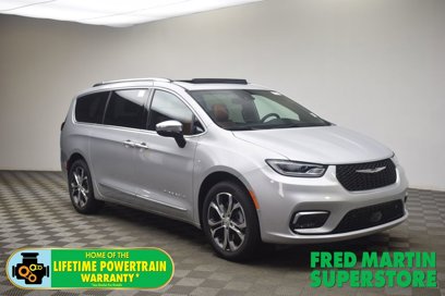 New 2026 Chrysler Pacifica Pinnacle