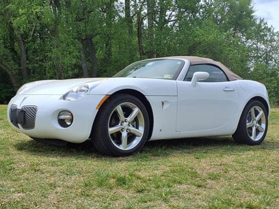 Used 2009 Pontiac Solstice Convertible w/ Premium Package