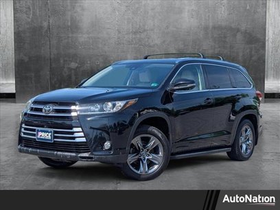 Used 2017 Toyota Highlander Limited Platinum