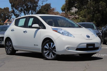 Used 2017 Nissan Leaf SV